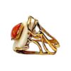Anello con osso e corallo