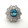 Anello con zircone azzurro