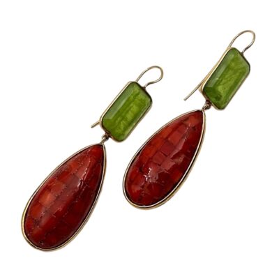 Orecchini con corallo e agata verde
