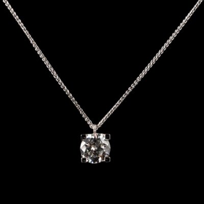 C-159 Collana con diamante modello GJA